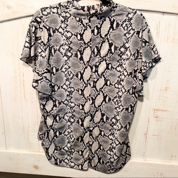 Snake Print Top - Picture 4 of 4